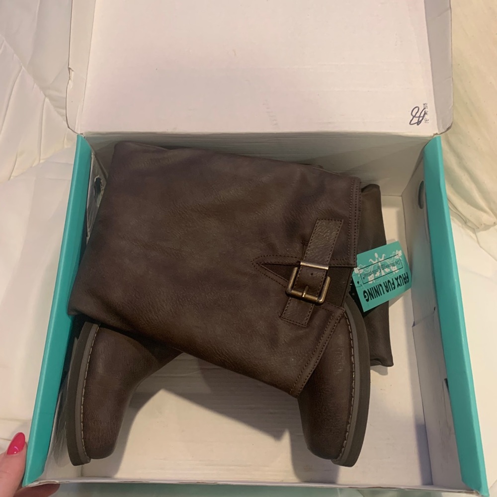 brand new boots